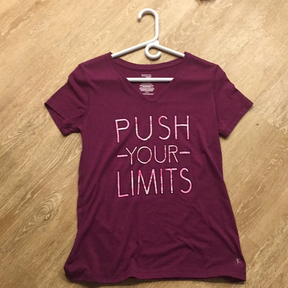 Tee shirt